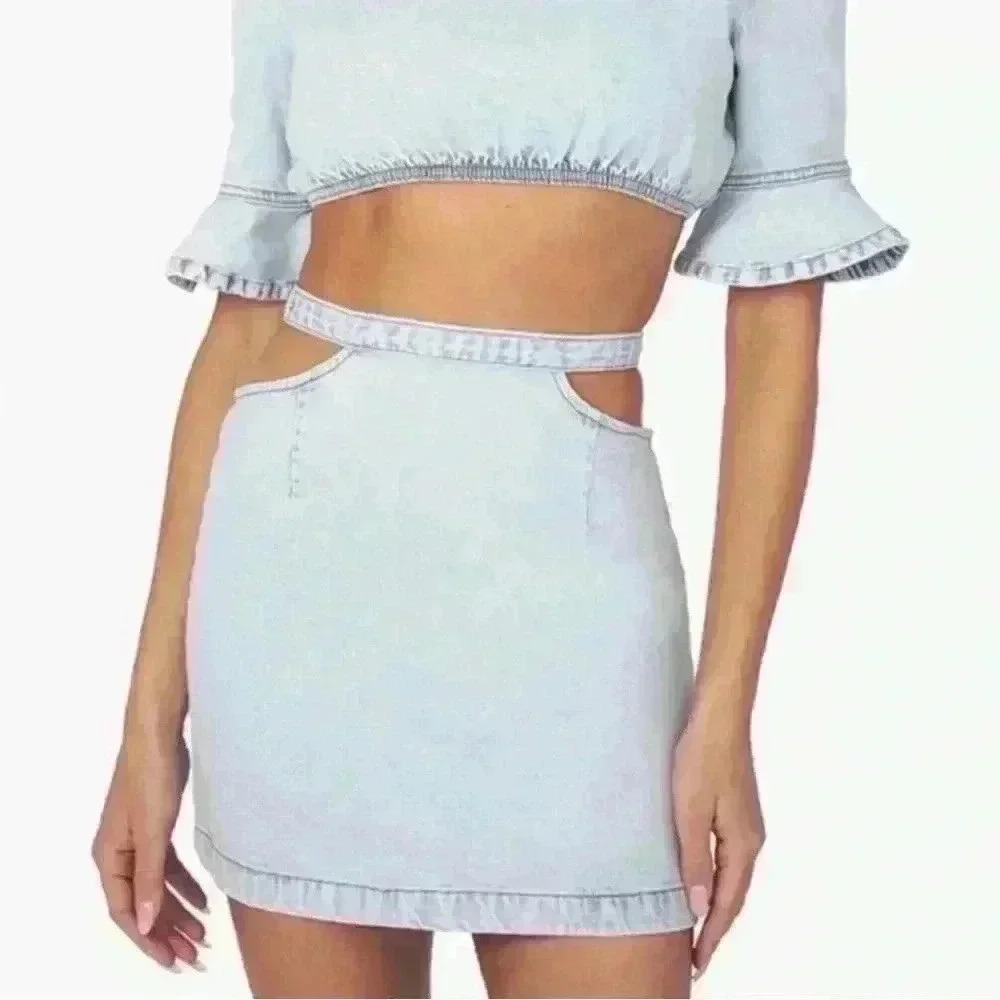 WeWoreWhat' Cut-Out Denim Mini Skirt in a Super Light Indigo Wash. Sz Large. NWT